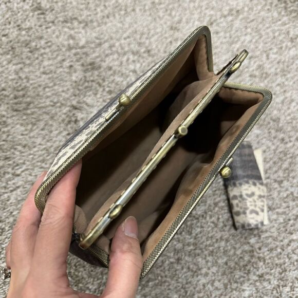 Handsewn Genuine Embossed Leather Double Kisslock Wristlet/ShoulderBag/Crossbody - Picture 16 of 16